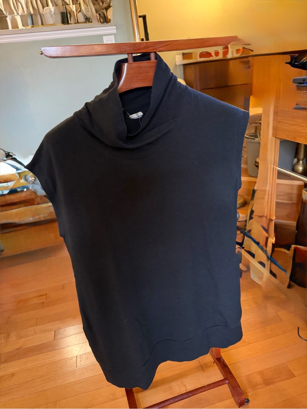 Smoking Lily Sleeveless Cowl Neck Tunic Top in Black, side pockets ❤️